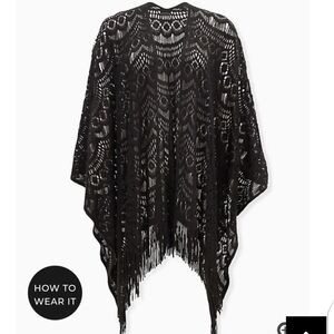 🆕BLACK CROCHET FRINGE RUANA🍃🍁🍃